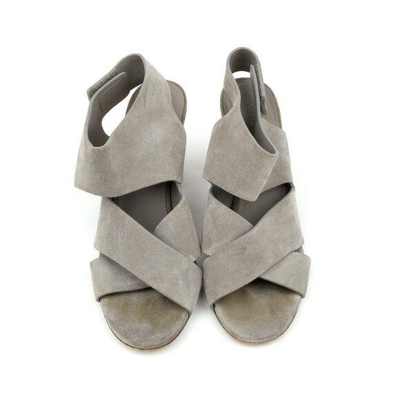 Vince Gray Suede Block Heeled Sandals Womens 6.5M Open Toe Made In Italy - Picture 1 of 12